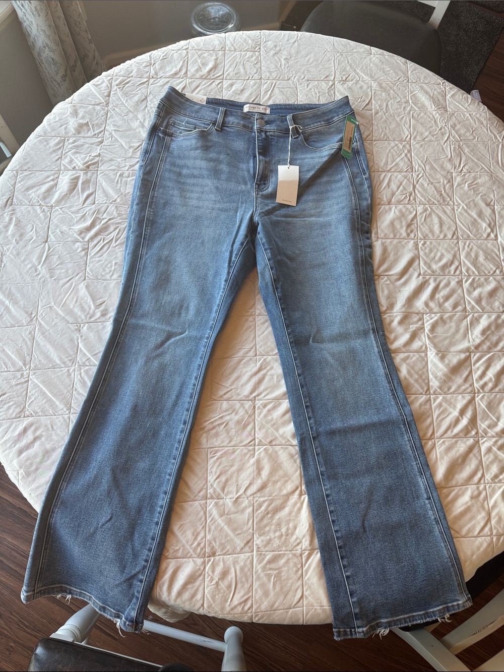 Mid-Blue Flare Jeans with Subtle Stretch - Unbranded